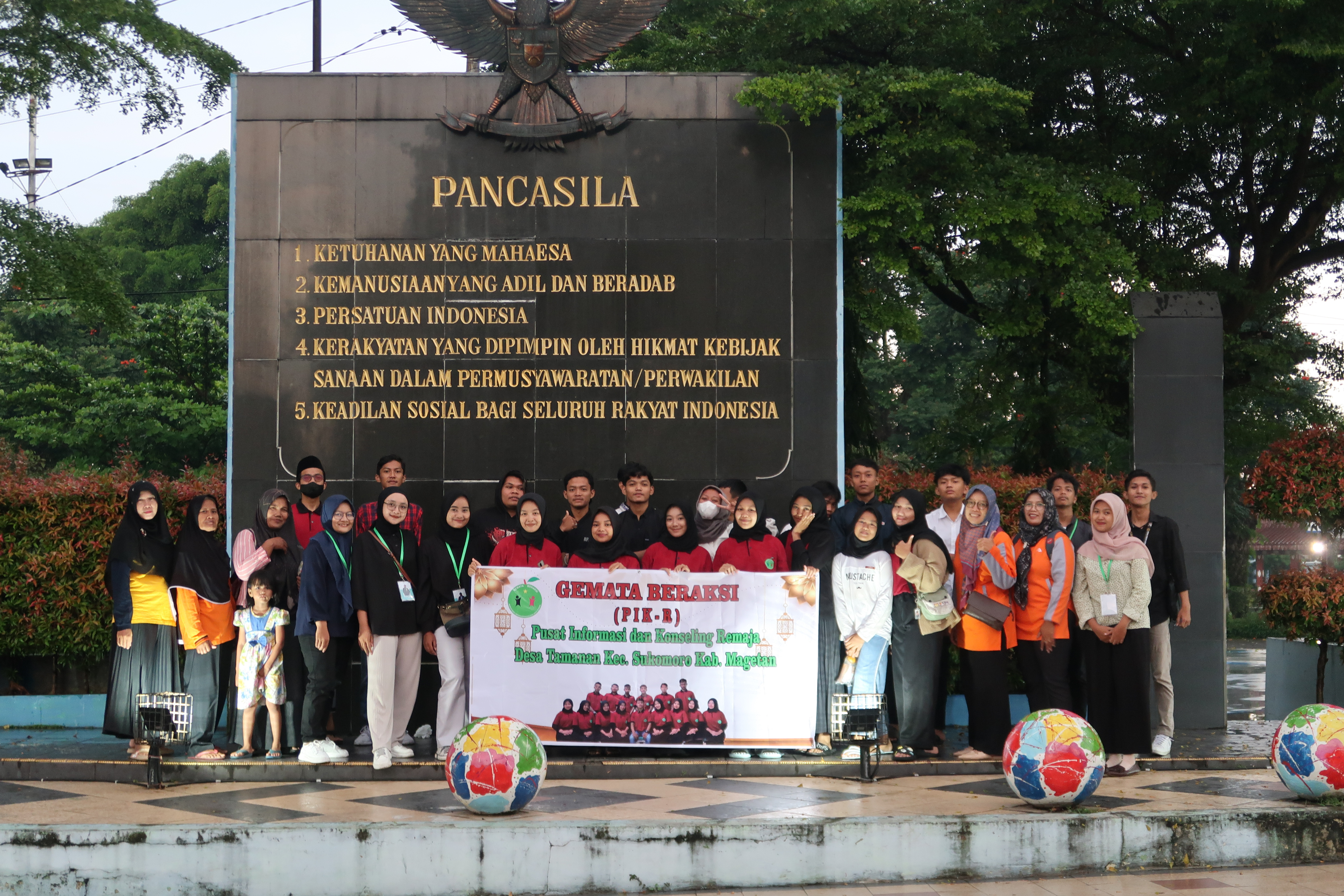 PEMBAGIAN TAKJIL DESA TAMANAN MENYAMBUT BULAN RAMADHAN 1444H