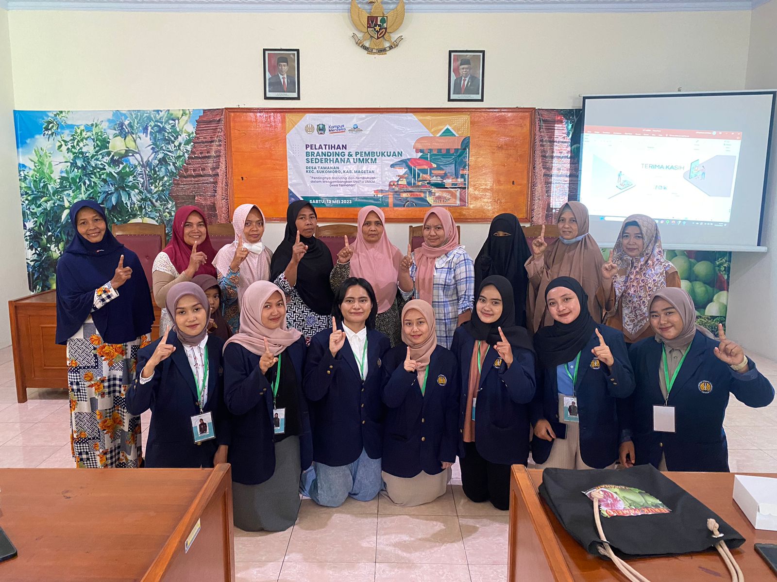 PELATIHAN BRANDING DAN PEMBUKUAN SEDERHANA UMKM